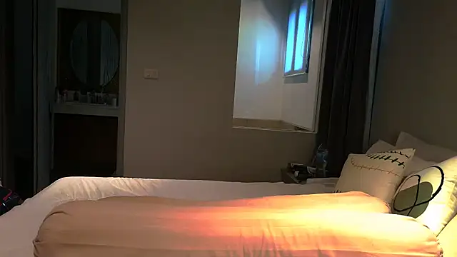 TiaDoll online show from November 2025 09:51:02 AM