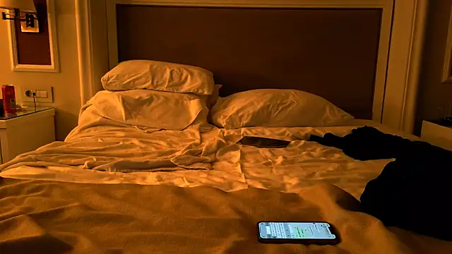 TiaDoll online show from January 2026 06:33:01 PM