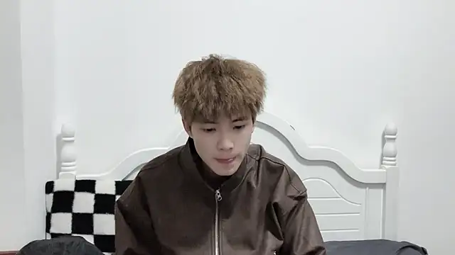 Snapshot of linger2563 chatting on November 2025 03:00:01 PM linger2563 online show from November 2025 03:00:01 PM