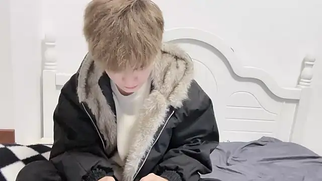 Snapshot of linger2563 chatting on November 2025 01:00:01 PM linger2563 online show from November 2025 01:00:01 PM