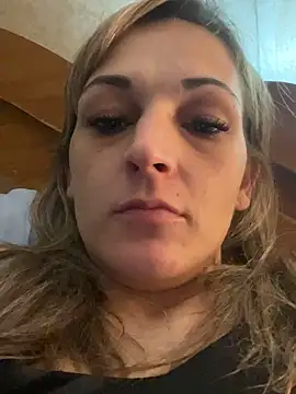 Snapshot of nicole9666 chatting on November 2025 01:50:01 PM nicole9666 online show from November 2025 01:50:01 PM