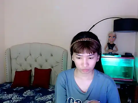 ShantalFoxxy  online show from February 2026 01:20:01 PM