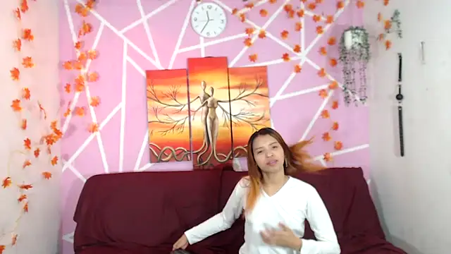 Snapshot of lau_and_boys18 chatting on October 2025 01:51:02 PM lau and boys18 online show from October 2025 01:51:02 PM