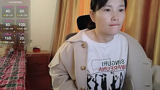 Snapshot of Haili-1 chatting on October 2025 11:01:02 PM Haili-1 online show from October 2025 11:01:02 PM