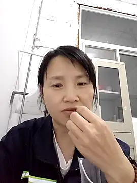 Snapshot of Haili-1 chatting on November 2025 08:37:02 AM Haili-1 online show from November 2025 08:37:02 AM