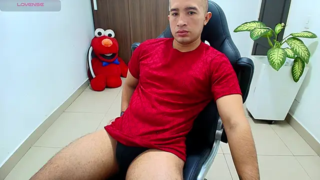 sebastian oconnor77 online show from October 2025 12:38:02 PM