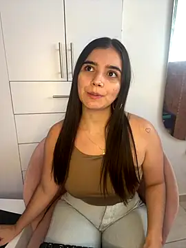 salomecute21 online show from October 2025 12:04:02 PM