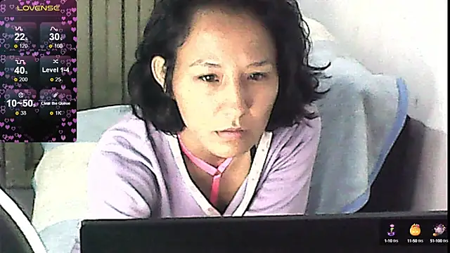 Natzu Choi online show from October 2025 11:13:01 PM