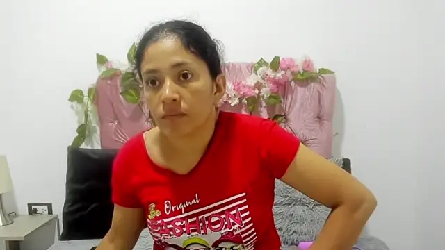 ivy moon05 online show from January 2026 04:55:01 PM