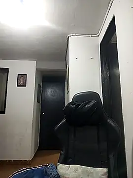 Pamelamiler   online show from November 2025 10:48:02 AM