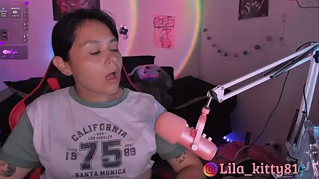 lila kitty81 online show from December 2025 06:35:02 PM