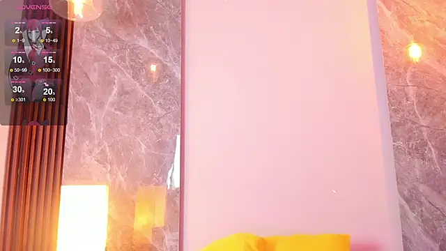 Emma hunter  online show from November 2025 04:18:01 AM