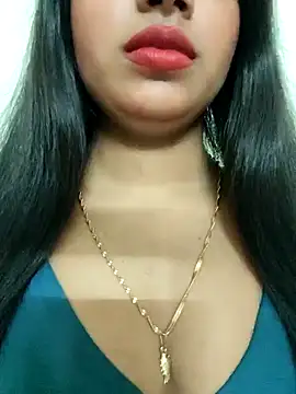 Snapshot of Maahhii_2 chatting on September 2025 05:24:02 PM Maahhii 2 online show from September 2025 05:24:02 PM