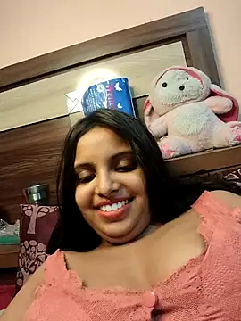 Snapshot of Maahhii_2 chatting on April 2026 01:25:01 AM Maahhii 2 online show from April 2026 01:25:01 AM