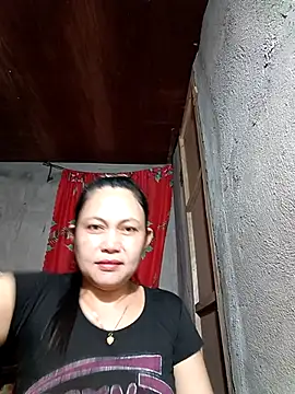 Everleigh mom online show from December 2025 09:59:02 AM