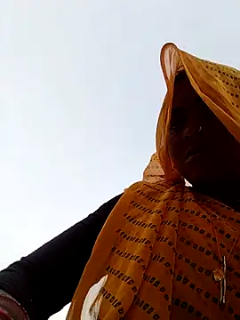 Hot yasha online show from October 2025 03:48:02 AM