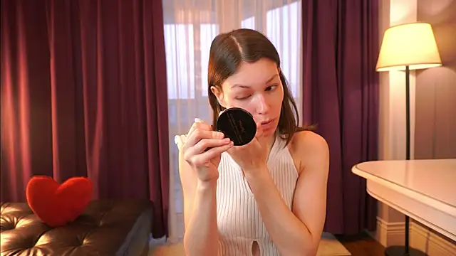 ElwynaBrickell online show from November 2025 04:12:01 AM