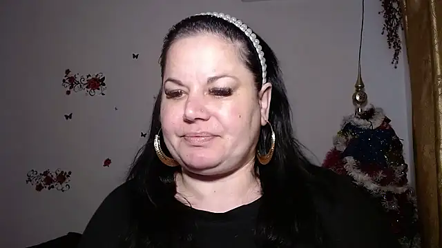 andreea2011 online show from October 2025 06:35:02 AM