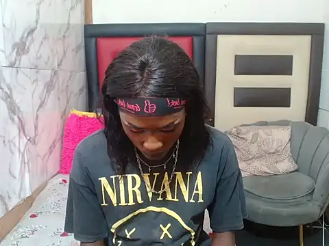 Lsnickykhanyile online show from December 2025 11:58:02 AM