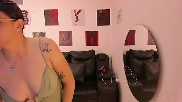 iam sammy 01 online show from November 2025 12:05:02 PM