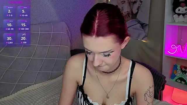Snapshot of GillianCarls chatting on September 2025 03:35:02 PM GillianCarls online show from September 2025 03:35:02 PM