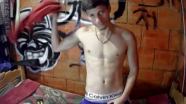 alexandercruz online show from March 2026 12:49:01 AM