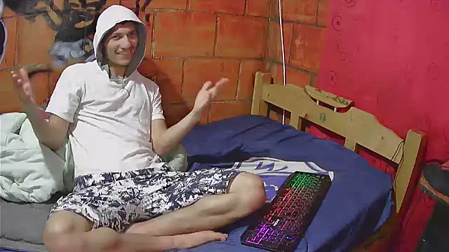 alexandercruz online show from March 2026 10:54:01 PM