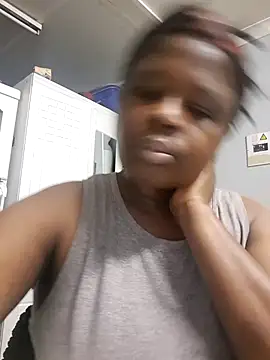 Snapshot of cairococo chatting on September 2025 07:08:01 PM cairococo online show from September 2025 07:08:01 PM