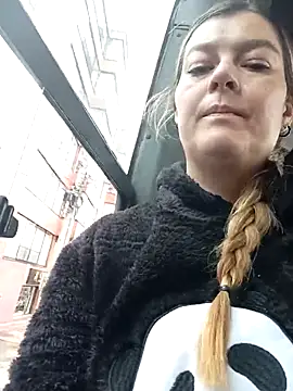 Fernandar2025 online show from February 2026 10:06:02 PM