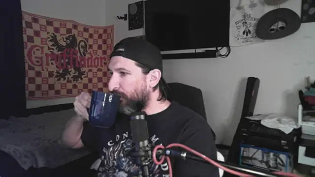 DevilPup75  online show from February 2026 04:35:01 AM