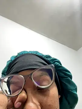 Valen1800 online show from January 2026 01:19:01 AM