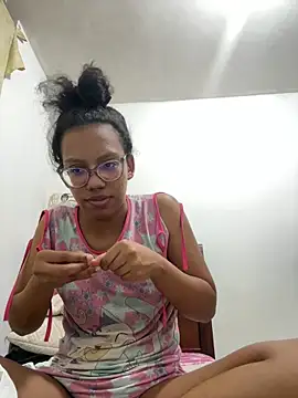 Valen1800 online show from April 2026 01:47:02 AM