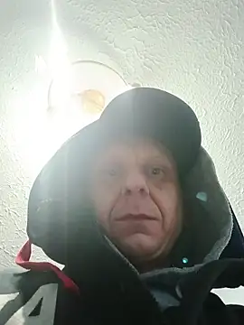 Thoma9034 online show from November 2025 02:21:01 AM