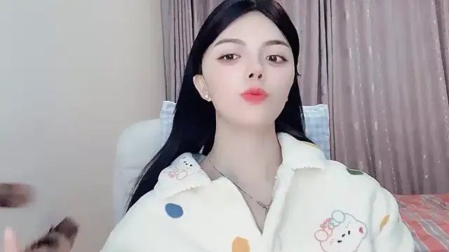 Eloise131499 online show from November 2025 01:10:02 PM