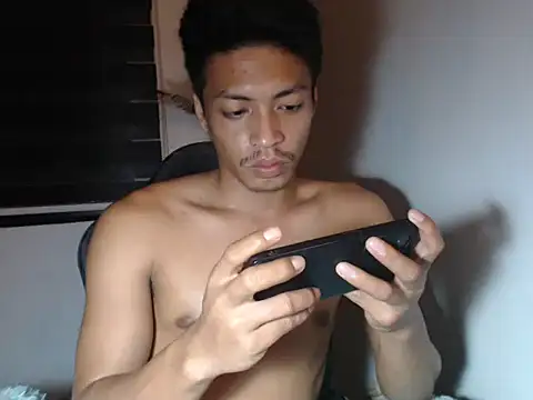 Asian gregor online show from November 2025 05:02:01 PM