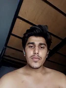 Snapshot of HarryChoudhary21 chatting on April 2026 06:35:02 PM HarryChoudhary21 online show from April 2026 06:35:02 PM