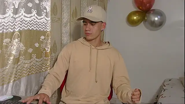 kilyan--x x online show from October 2025 06:45:01 AM