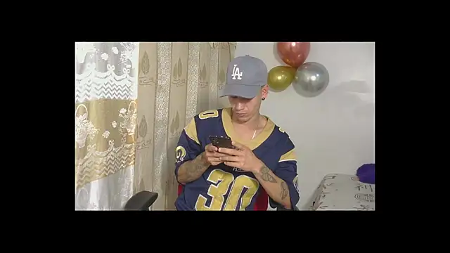 kilyan--x x online show from October 2025 04:20:01 AM