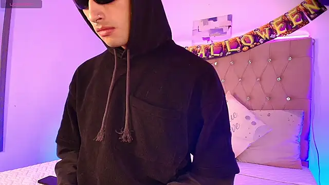 OzorioDany online show from October 2025 03:29:01 AM