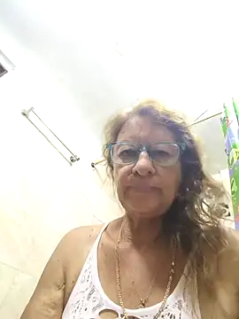 MaryeLunna online show from October 2025 11:35:02 PM