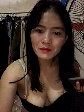 Snapshot of Maymay97 chatting on October 2025 10:10:01 PM Maymay97 online show from October 2025 10:10:01 PM