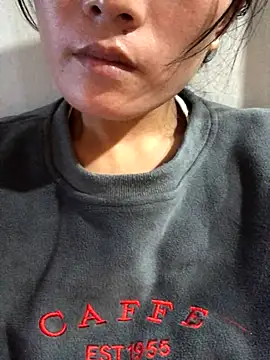 Snapshot of Maymay97 chatting on November 2025 06:16:02 AM Maymay97 online show from November 2025 06:16:02 AM