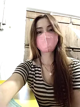 Snapshot of Baby-ladysweet20 chatting on October 2025 01:14:01 AM Baby-ladysweet20 online show from October 2025 01:14:01 AM