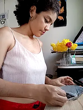 Snapshot of ancesstral_angel chatting on October 2025 08:51:01 PM ancesstral angel online show from October 2025 08:51:01 PM