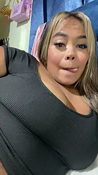 EmilyDuran  online show from May 2026 11:56:01 PM