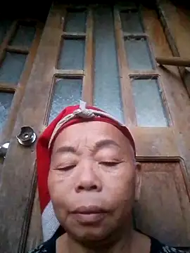 VangLe73 online show from September 2025 11:20:02 AM