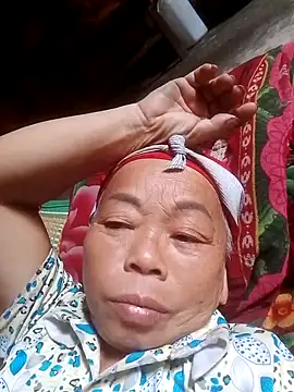 VangLe73 online show from October 2025 06:05:01 AM