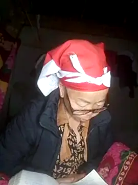 VangLe73 online show from December 2025 03:50:02 PM