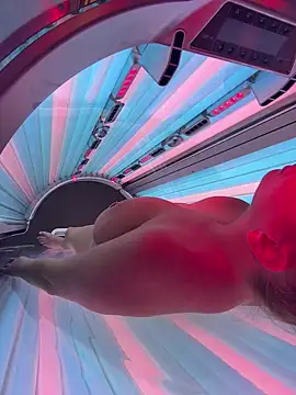 Snapshot of JustYourNormalCouple chatting on October 2025 08:04:02 AM JustYourNormalCouple online show from October 2025 08:04:02 AM