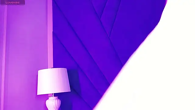 Evelisse online show from September 2025 04:03:02 AM